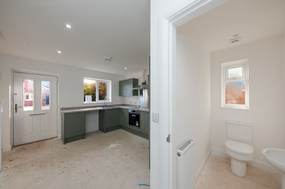 Property photo 3 of 12