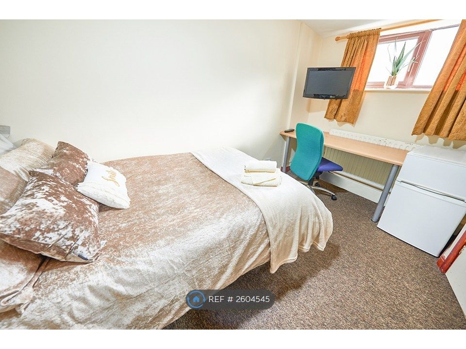 Property photo 2 of 4