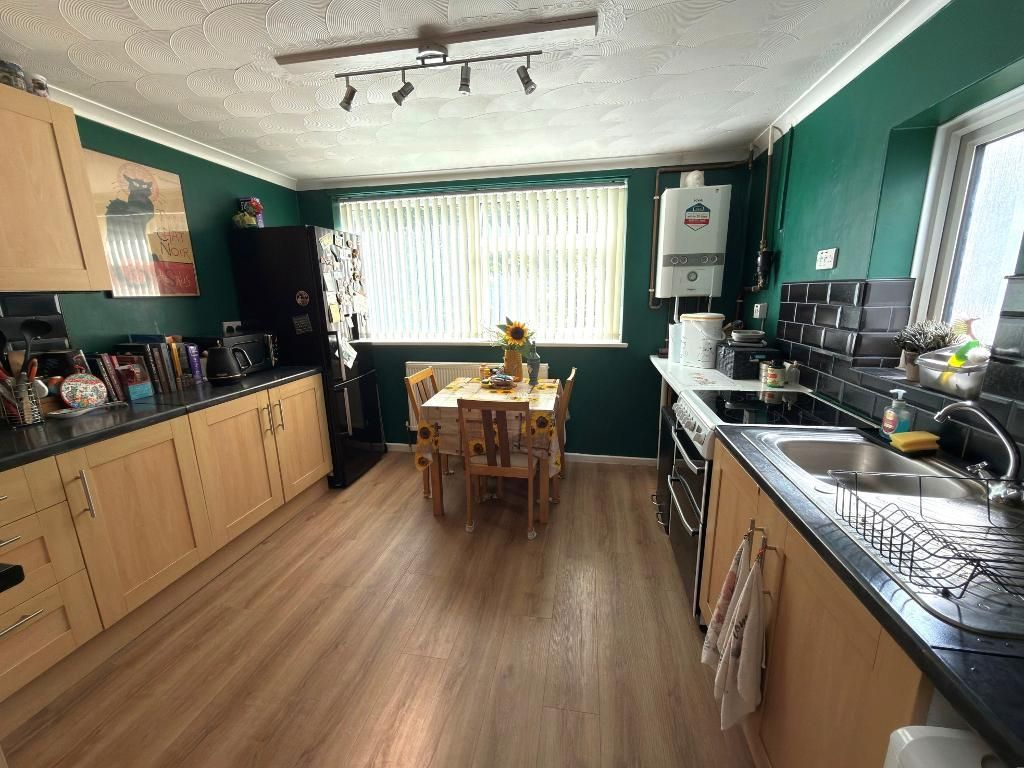 Property photo 3 of 11 Photo 3