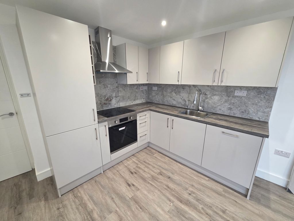 Property photo 2 of 9 Image