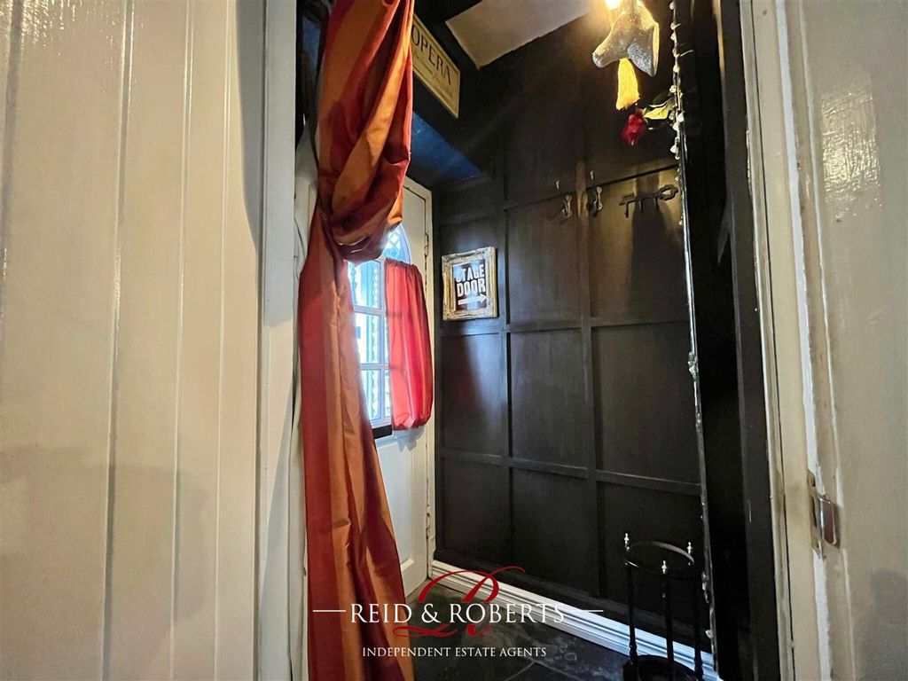 Property photo 3 of 23 3.Jpg