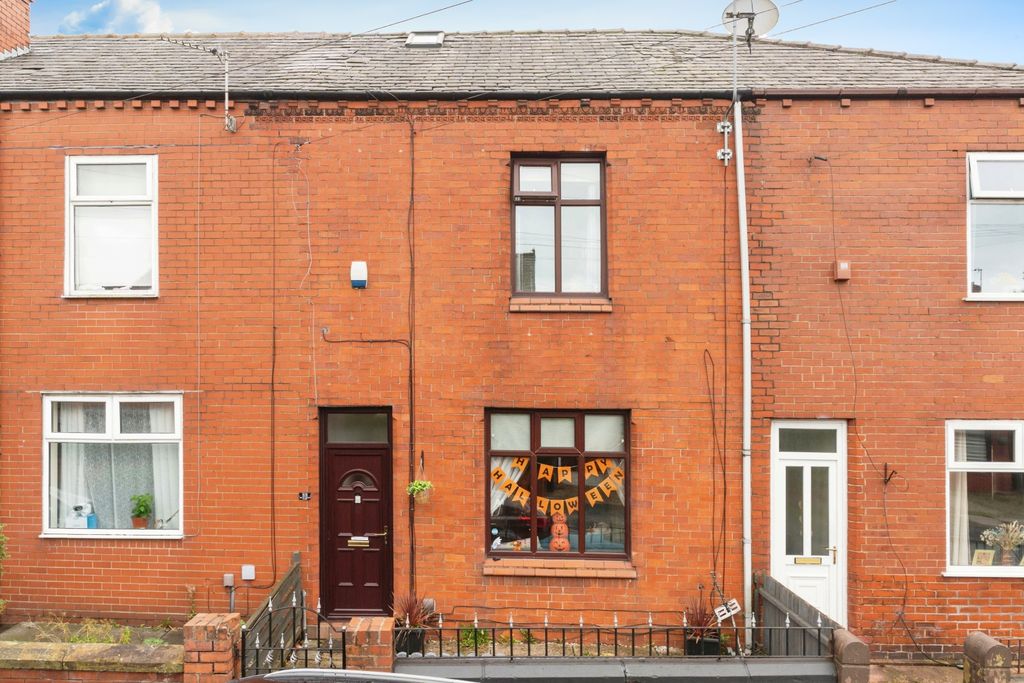 Property photo 1 of 15