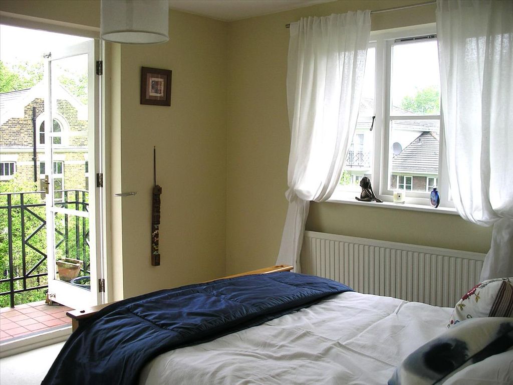 Property photo 3 of 4