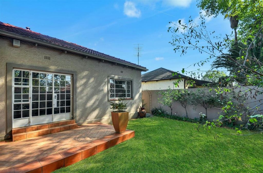 Property photo 3 of 16 Hp1284449