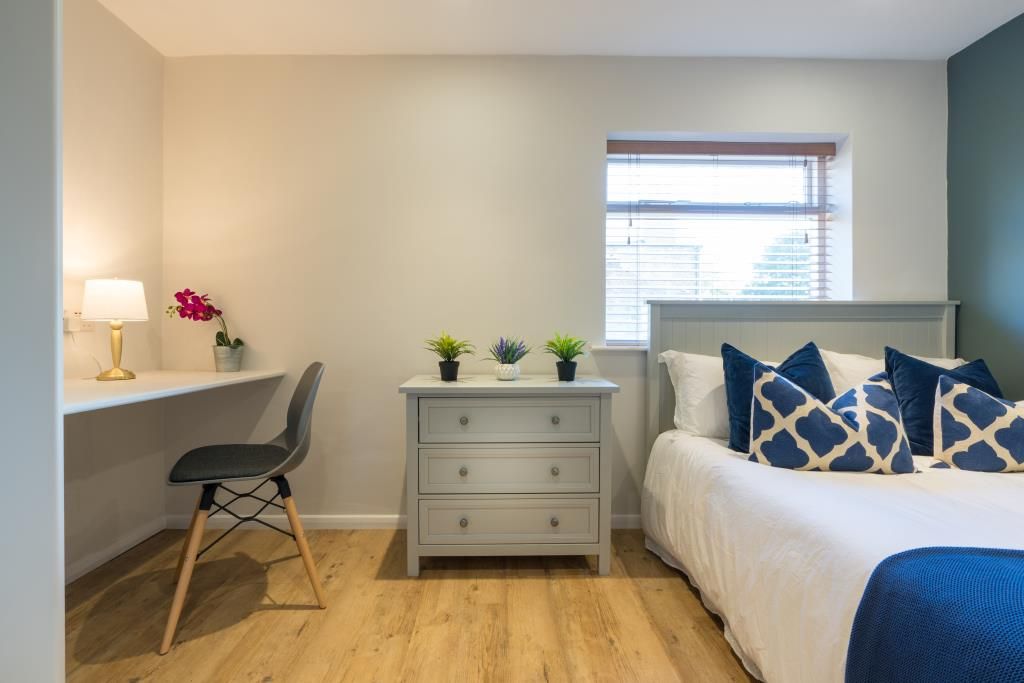 Property photo 2 of 16 Photo 1