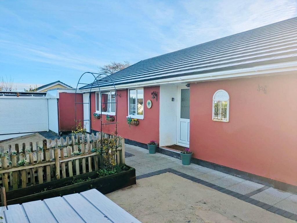 Property photo 1 of 26 Picture No. 39