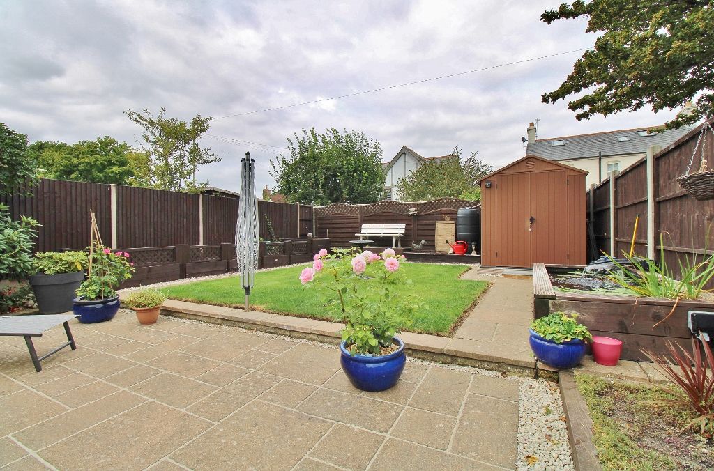 Property photo 3 of 23