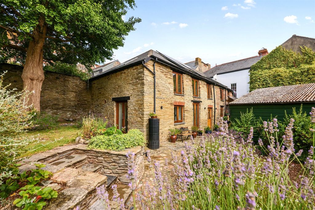 Property photo 1 of 31 Picture No. 35