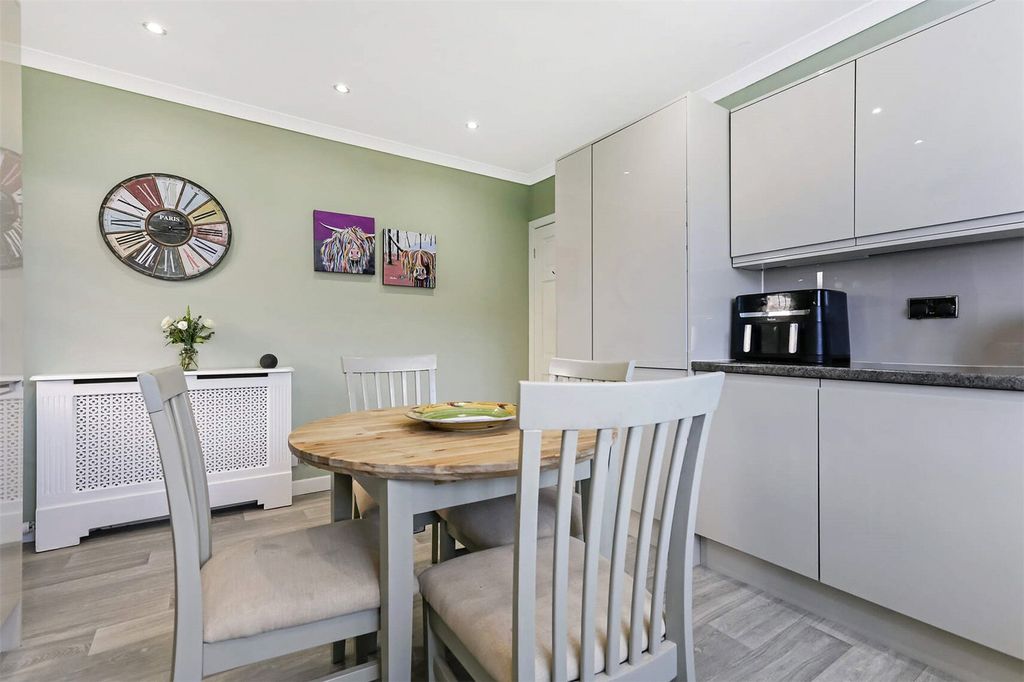 Property photo 3 of 24 Picture No. 58