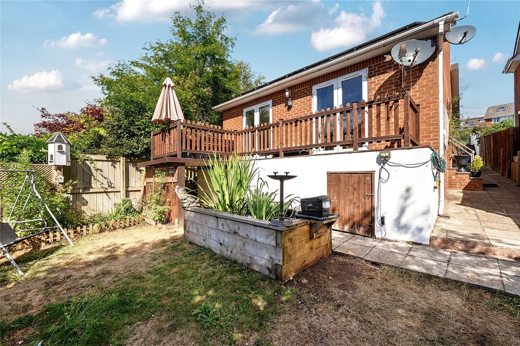Property photo 1 of 32 1 - Picture No. 35