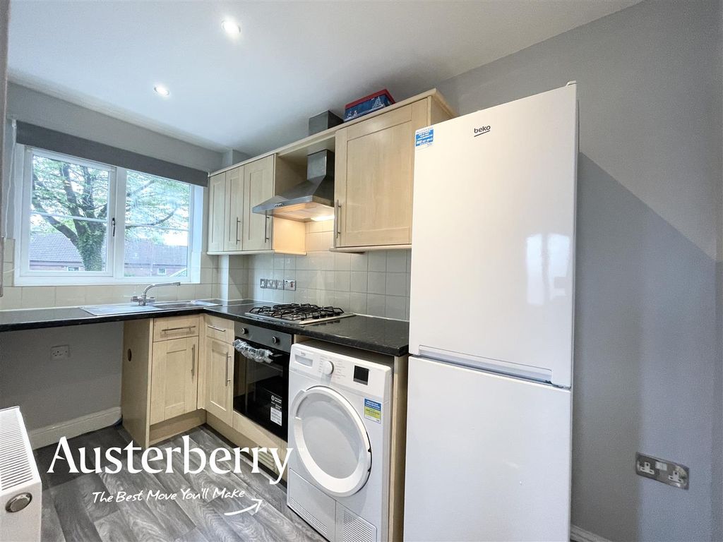 Property photo 3 of 9 Img_8428.Jpg