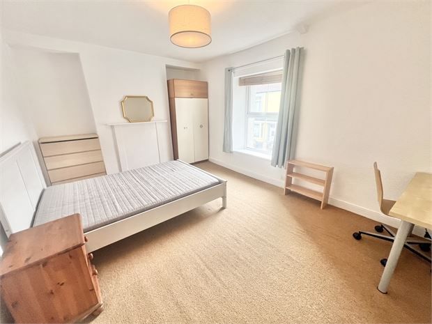 Property photo 2 of 6 Picture 2