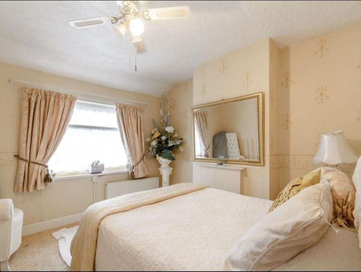 Property photo 3 of 31