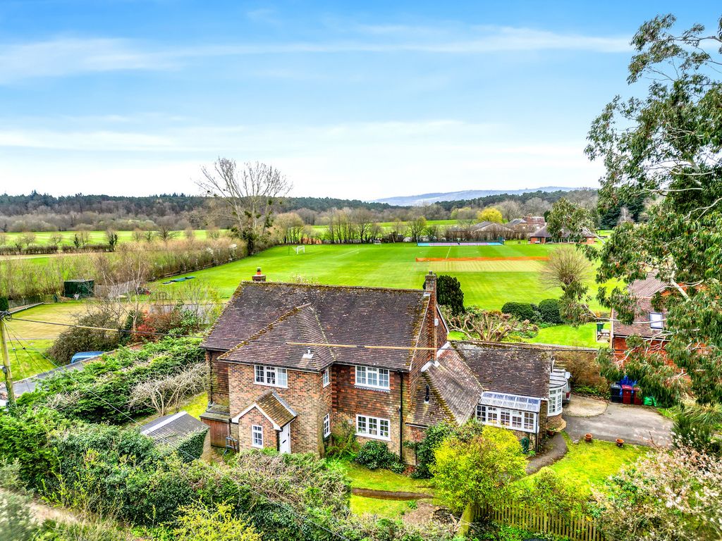 Property photo 1 of 16