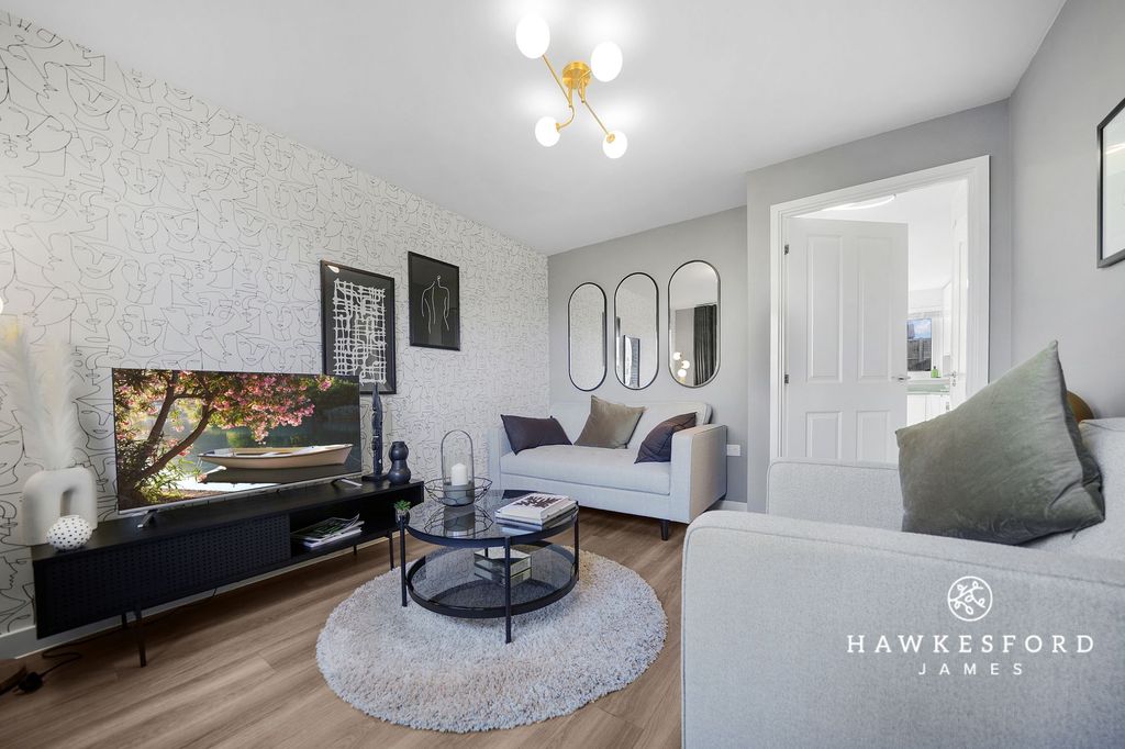 Property photo 2 of 12 Belgrave Avenue, Minster On Sea - Lounge