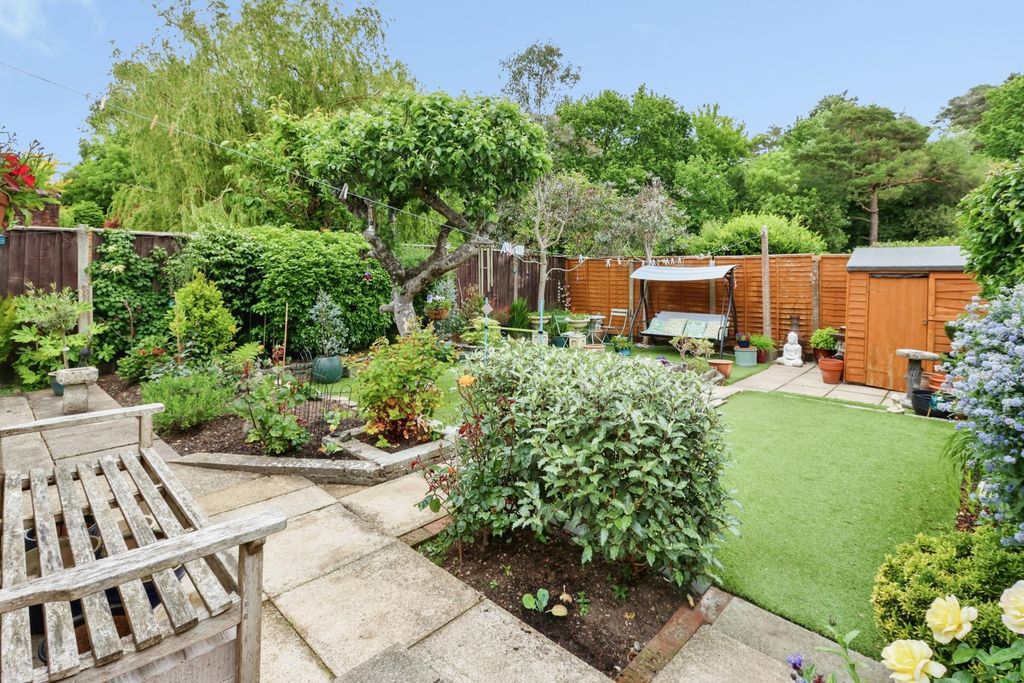 Property photo 2 of 16 Pbox-Img.Jpg