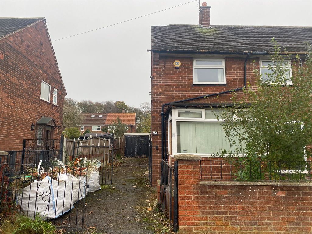 Property photo 1 of 3