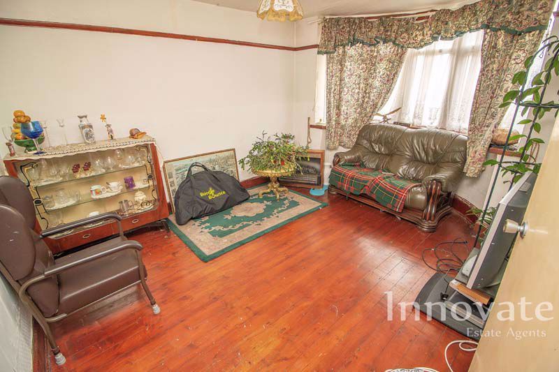 Property photo 2 of 12 Photo 2