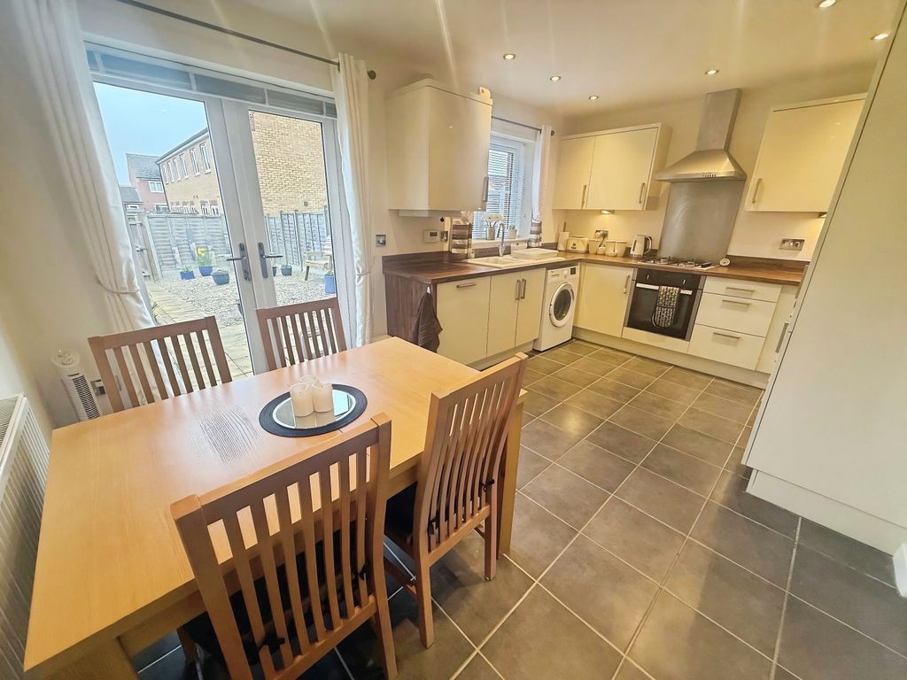 Property photo 3 of 14 Photo #3