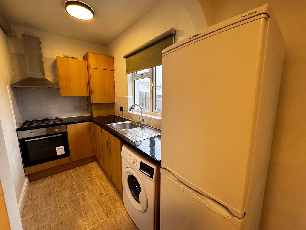 Property photo 2 of 6 Photo 2