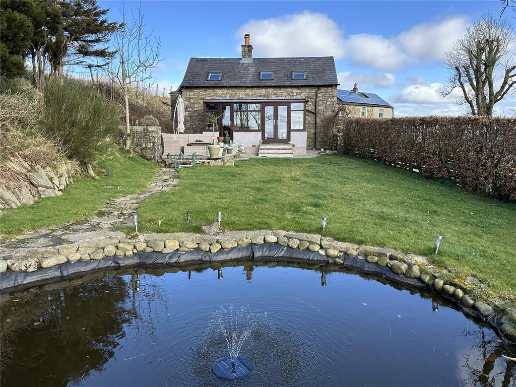 Property photo 1 of 31 Picture No. 41