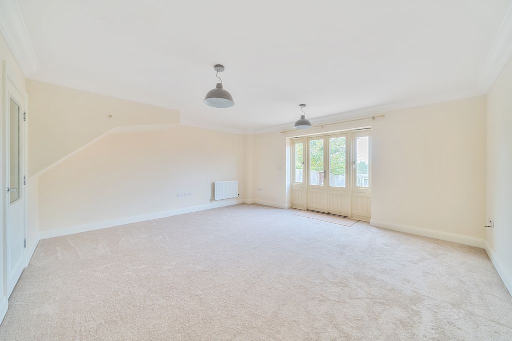 Property photo 2 of 14 1175421 (2)