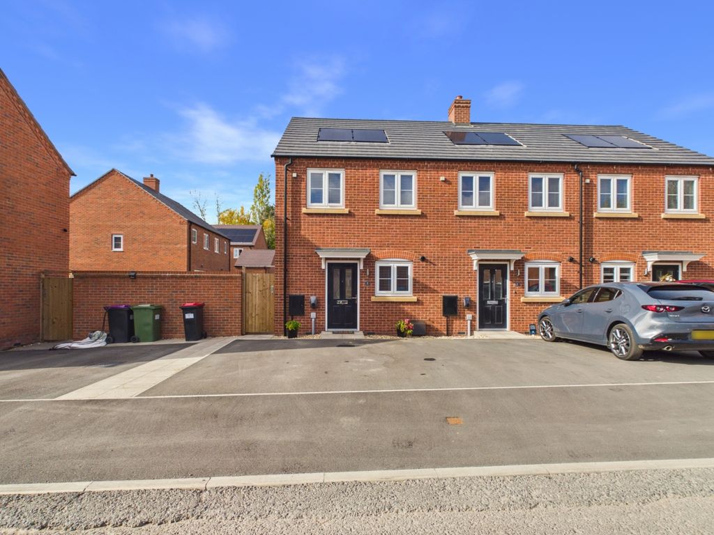 Property photo 1 of 14 Cam01445G0-Pr0913-Still014
