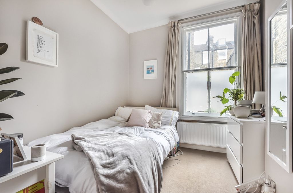 Property photo 3 of 8 464865 (3)