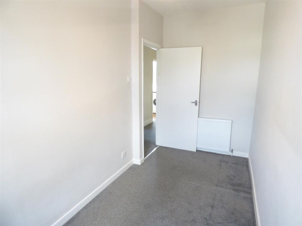 Property photo 3 of 8 5309662
