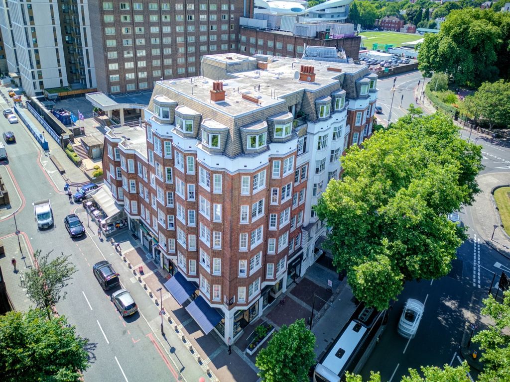 Property photo 3 of 17 4925823