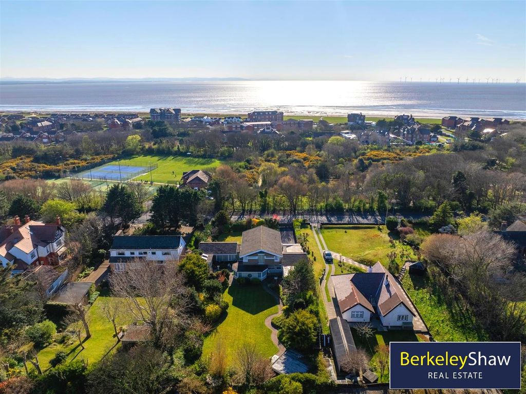 Property photo 1 of 22 Aerial Shot