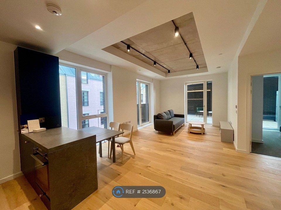 Property photo 2 of 13