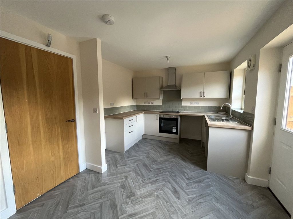 Property photo 2 of 13 Picture No. 02