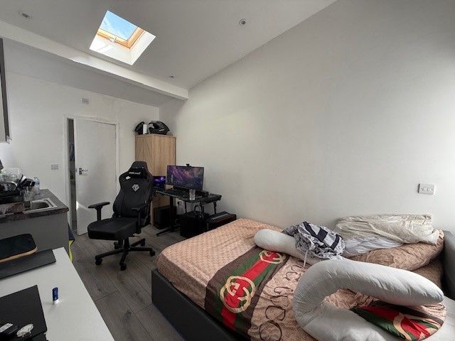 Property photo 3 of 5