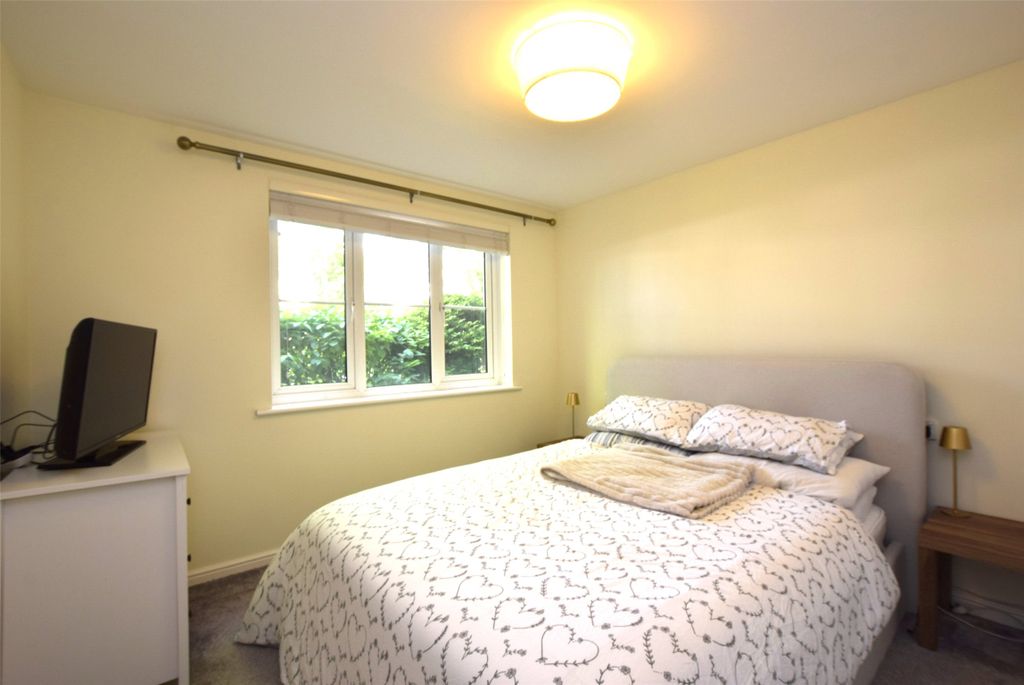 Property photo 3 of 6 Picture No. 17