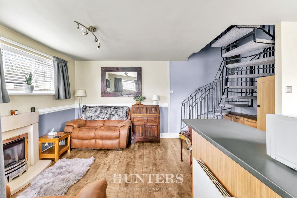 Property photo 2 of 11 Beech Street (9).Jpg