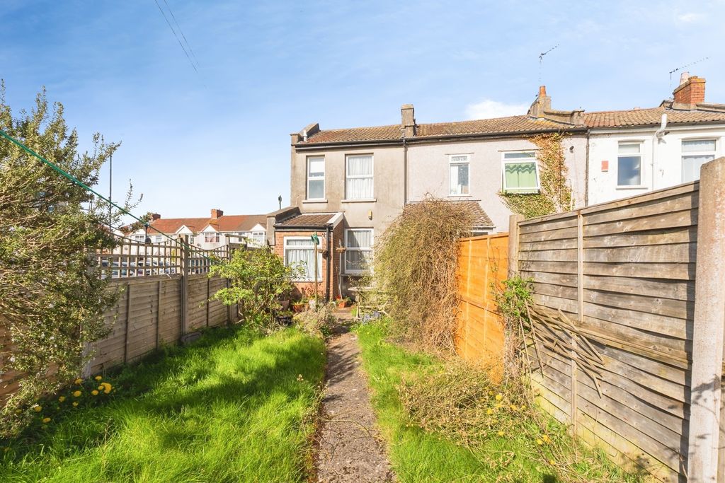 Property photo 3 of 19 Pbox-Img.Jpg