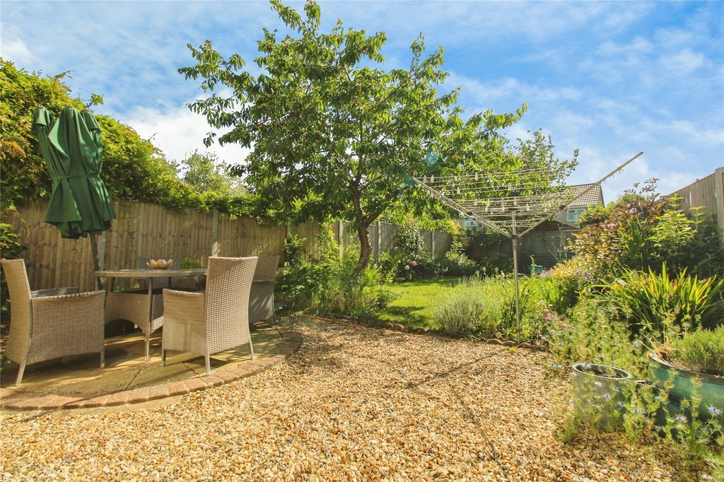 Property photo 2 of 15 Picture No. 06