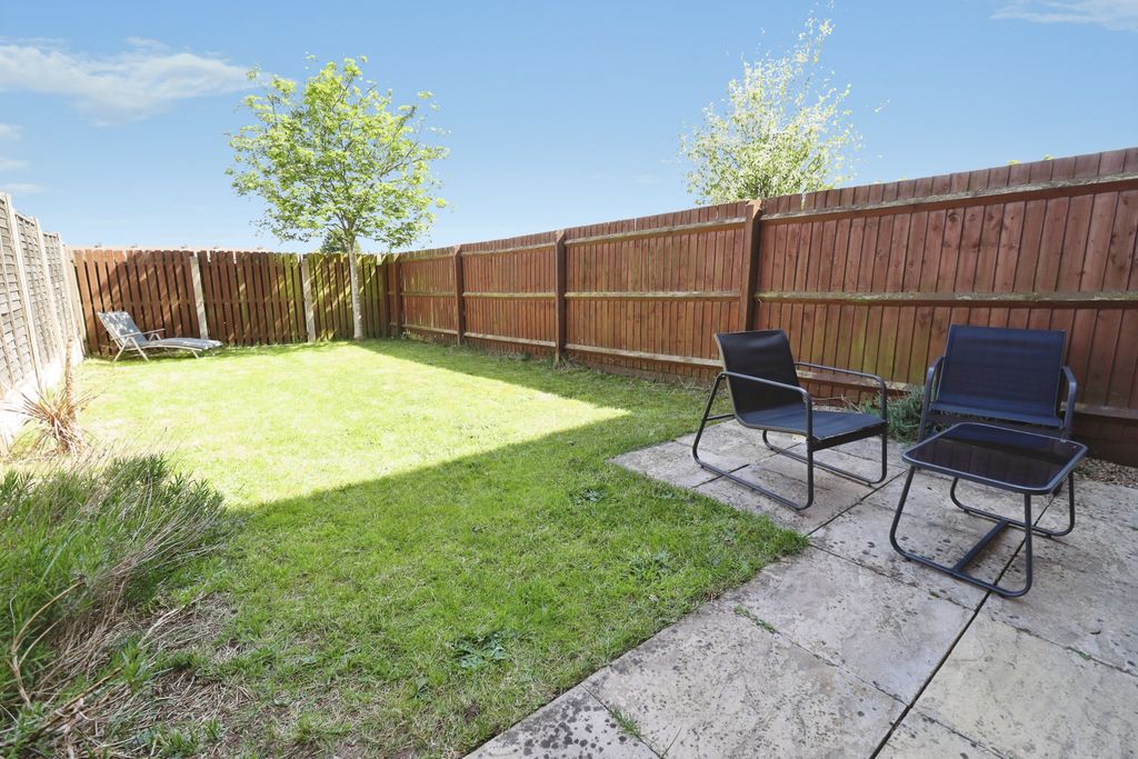 Property photo 3 of 26
