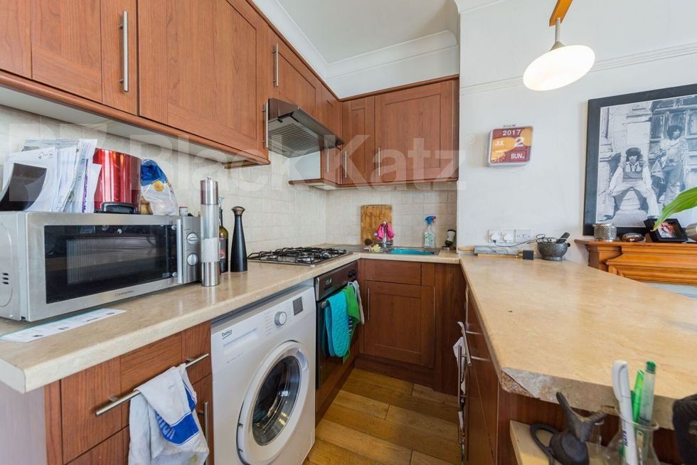 Property photo 3 of 8
