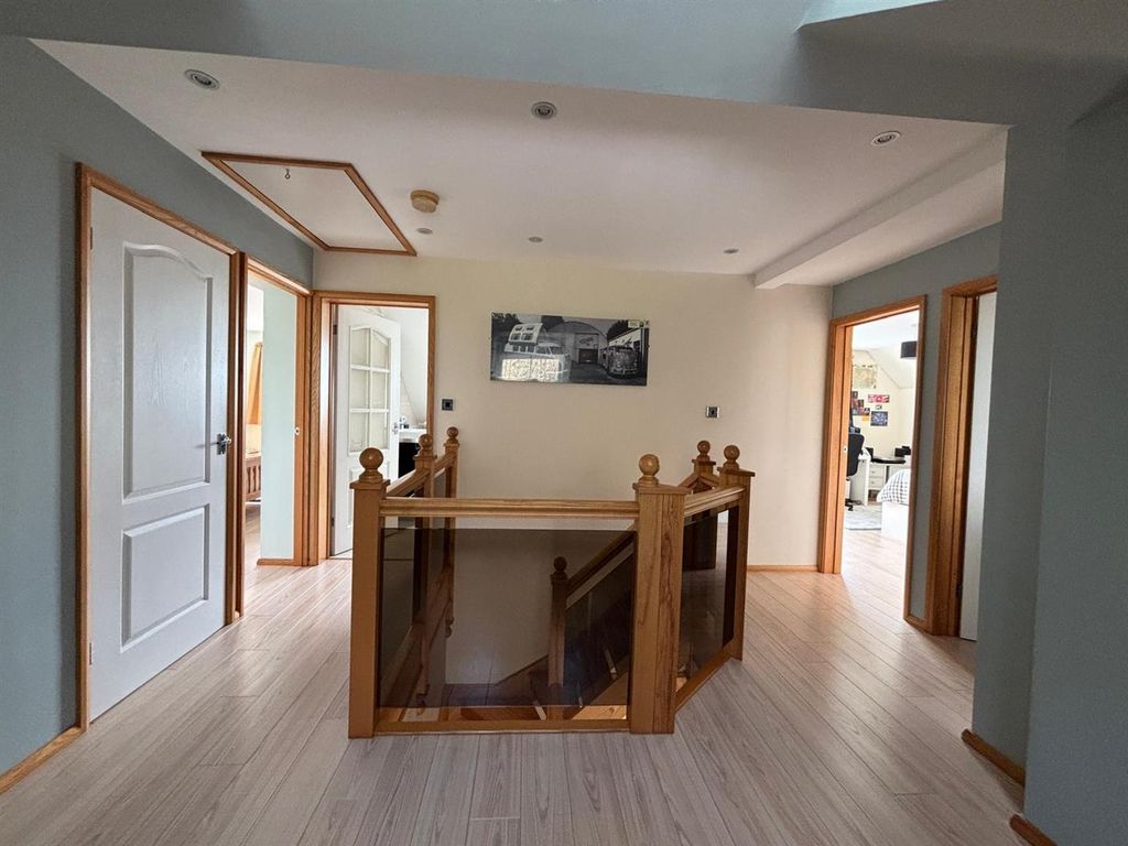 Additional image 10 of 6 bed detached house for saleStradey Hill, Pwll SA15