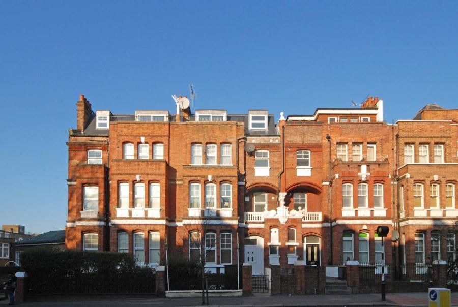 Property photo 2 of 3