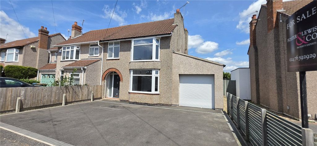 Property photo 1 of 36 Picture No. 03