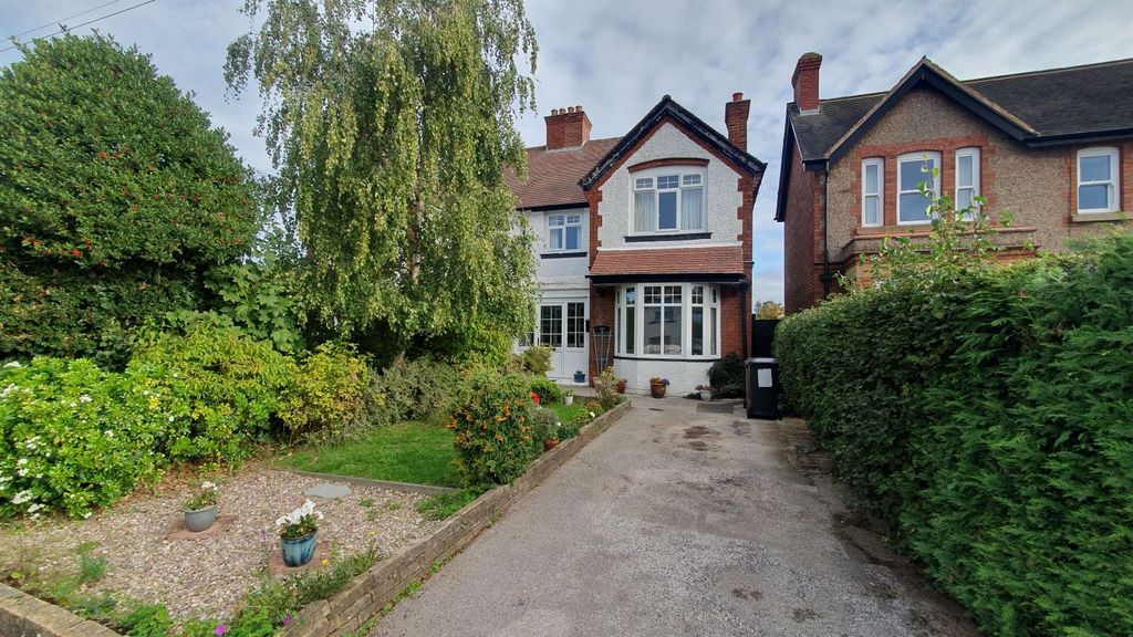Property photo 3 of 29