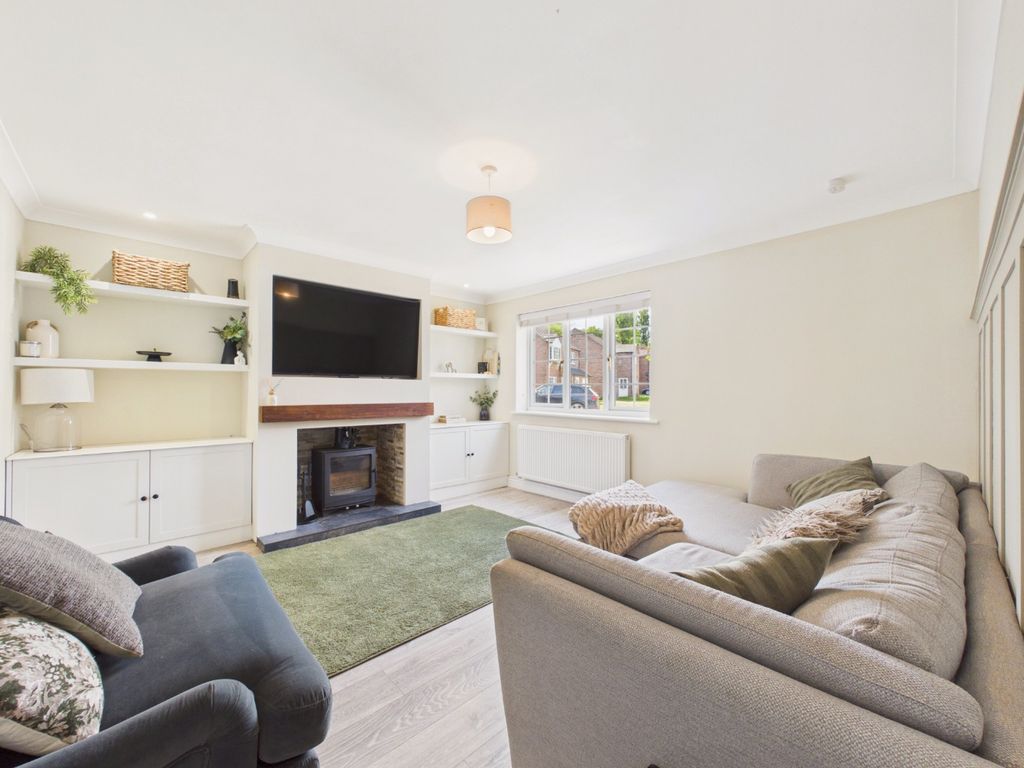 Property photo 3 of 22 5240866