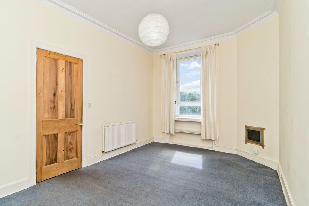 Property photo 3 of 15 4982742