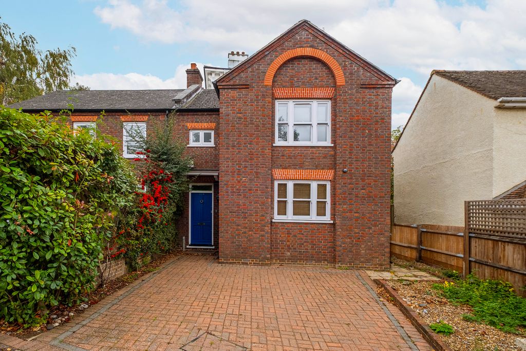 Property photo 1 of 19