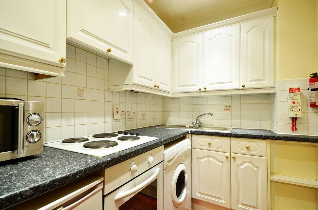 Property photo 2 of 5