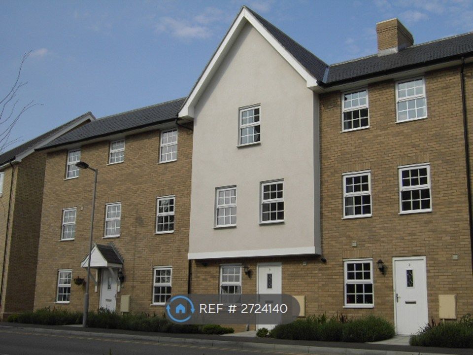 Property photo 1 of 11 House Front