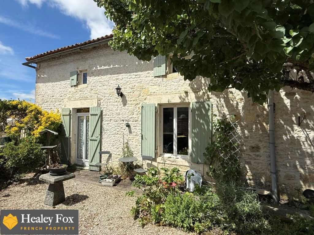 Property photo 2 of 40 4_2_686Fe336Bb4Bf